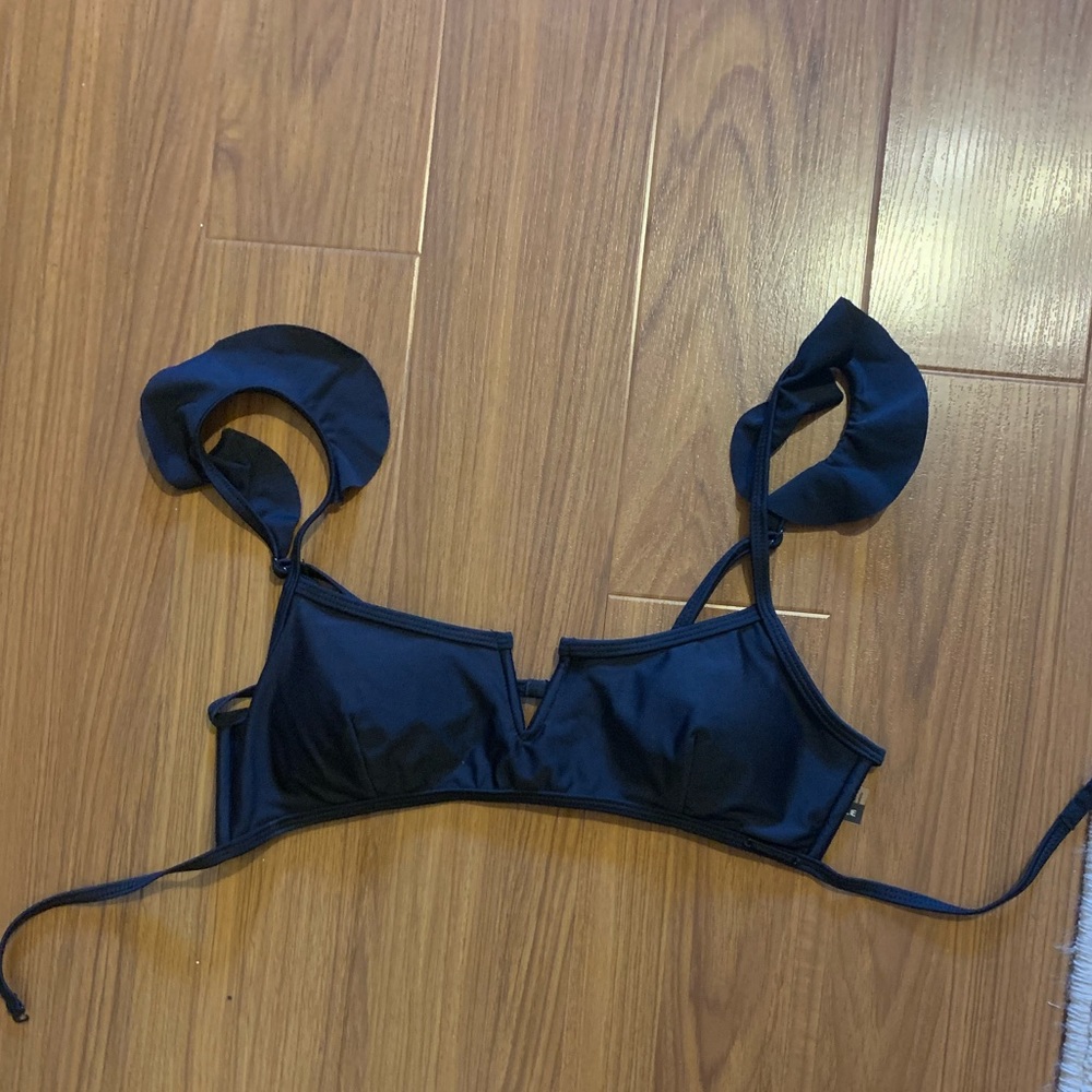 Kendal and Kylie black bikini top